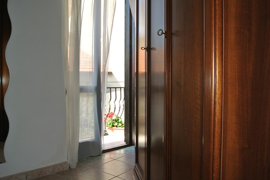 B&B Casa Antonia Trentinara Exteriör bild