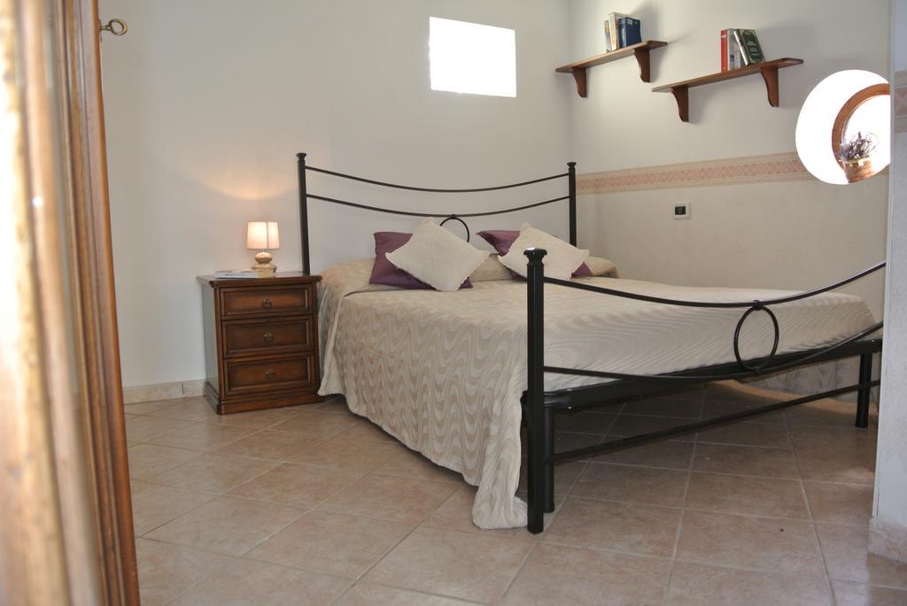 B&B Casa Antonia Trentinara Exteriör bild