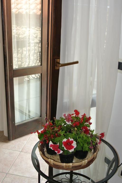 B&B Casa Antonia Trentinara Exteriör bild