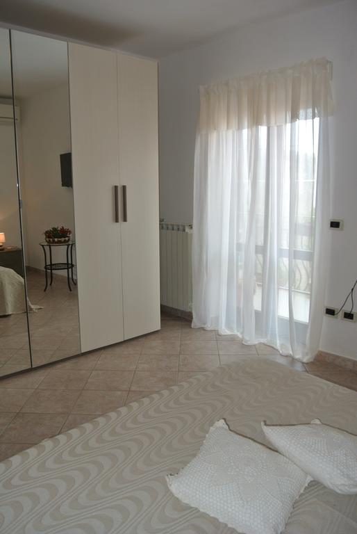 B&B Casa Antonia Trentinara Exteriör bild